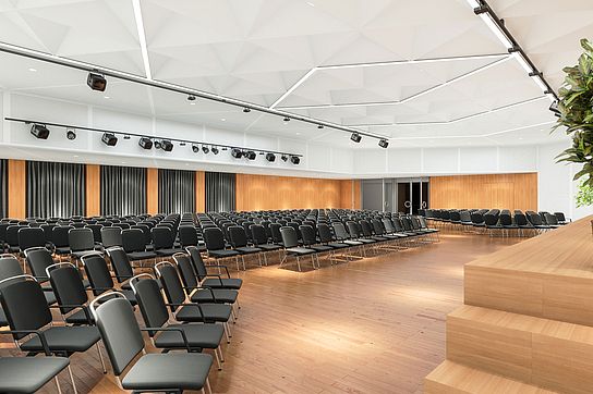 CCH Saal 4 / © Planung Arbeitsgemeinschaft agnLeusmann mit TIM HUPE Architekten, Hamburg